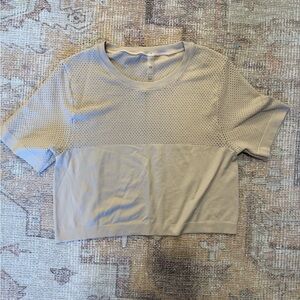 Varley Light Tan Mesh Crop Top Women’s S/M